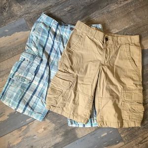 (16) Bundle of 2 Boys Cargo Shorts